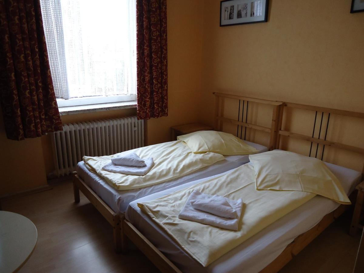 Hotel Schaum Düsseldorf Pokoj fotografie